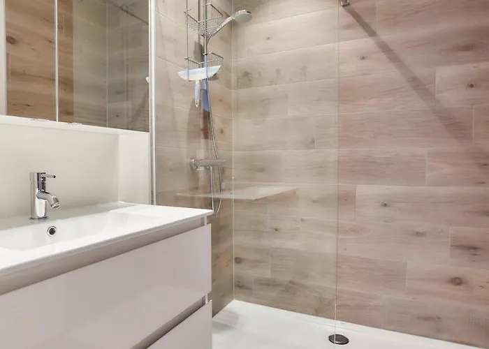 Lecomte - Sky & Sea Loft 208 公寓