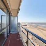 Lecomte - Sky & Sea Loft 208 Oostende